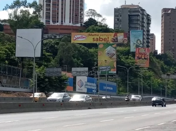 Autopista Prados Del Este - MI-A00009