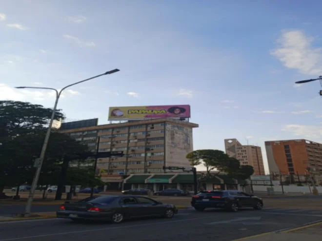 Av. 5 De Julio - ZU-A00024