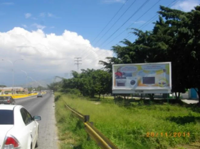 Av. Los Aviadores - AR-S00006